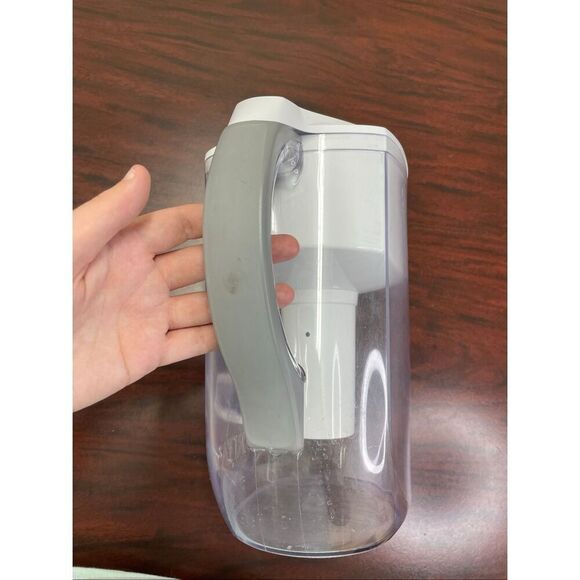 Brita Water Filtration Pitcher - Picture 11 of 12